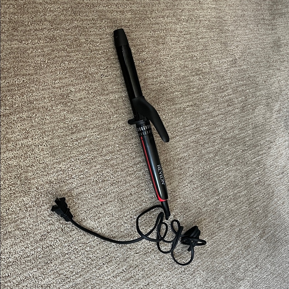 Revlon Black and Red Curling Wand